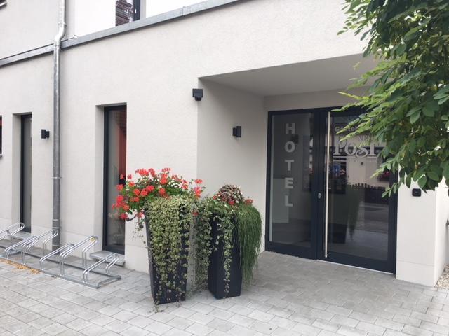 Hotel-Gasthof Neue Post Leutershausen  Exterior photo